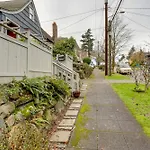 Charming Tudor-Style Rental Near Green Lake!